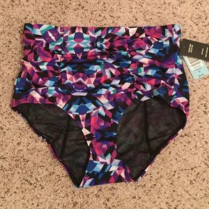 NWT Torrid Geo High Waisted Bikini Bottom 00